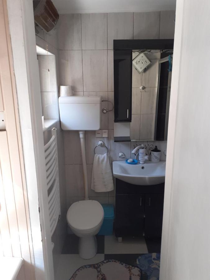 Mega Apartment Subotica Exteriör bild